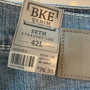 New Men’s Buckle- Seth jeans